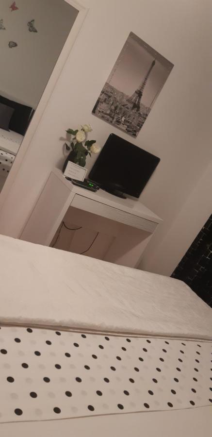 מאקרסקה Apartman Dominik מראה חיצוני תמונה