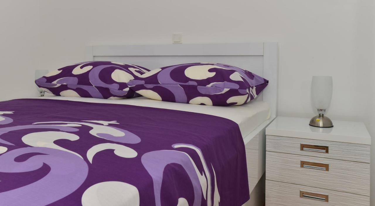 מאקרסקה Apartman Dominik מראה חיצוני תמונה