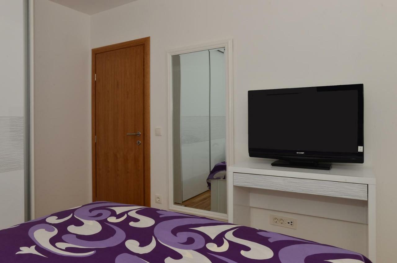 מאקרסקה Apartman Dominik מראה חיצוני תמונה
