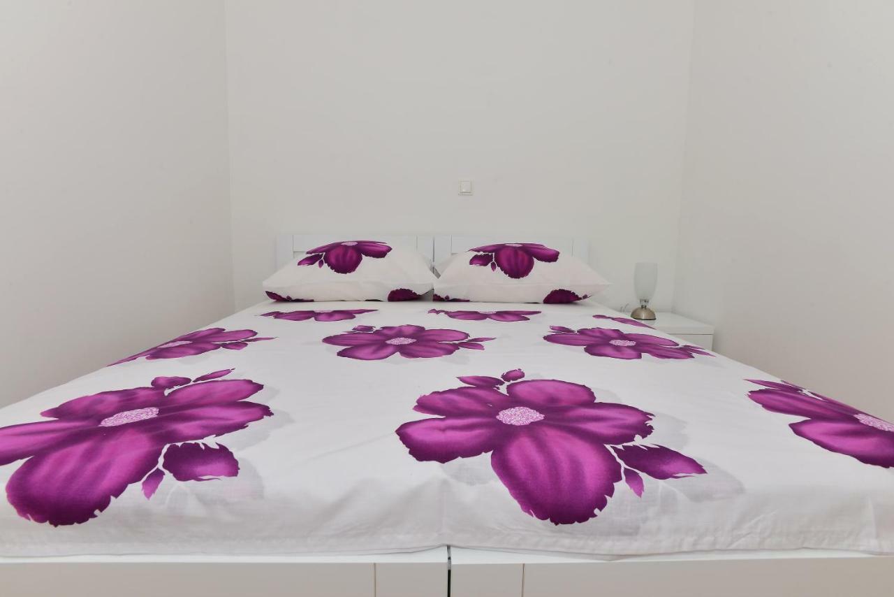 מאקרסקה Apartman Dominik מראה חיצוני תמונה