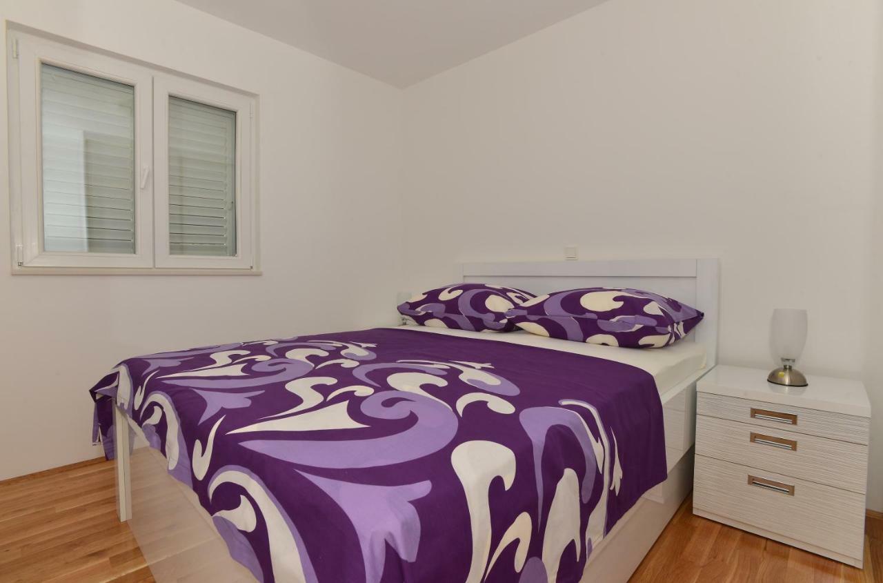 מאקרסקה Apartman Dominik מראה חיצוני תמונה